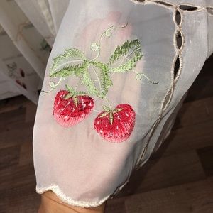 Kitchen Curtain with Embroidered Fruits